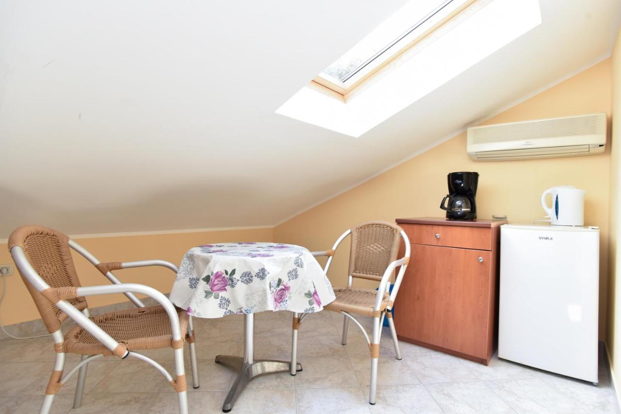 בודווה Apartments Mara מראה חיצוני תמונה