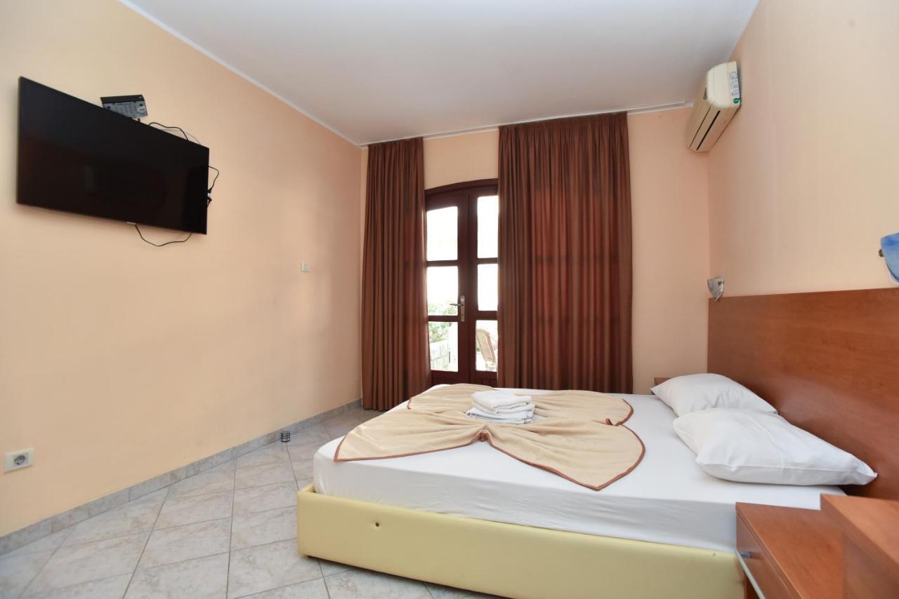 בודווה Apartments Mara מראה חיצוני תמונה